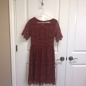 Women’s lace dress size small